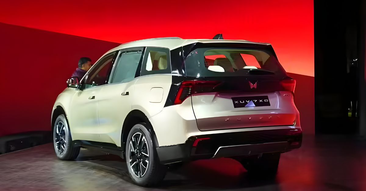 Mahindra XUV 7XO